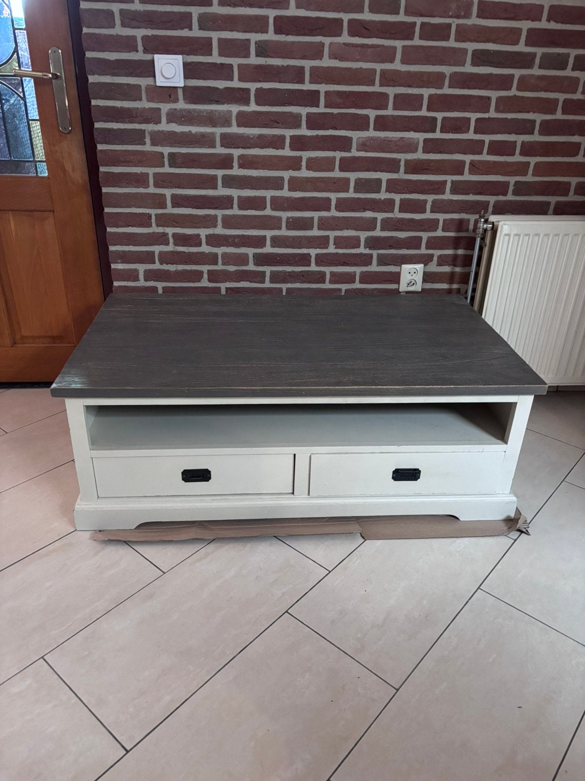 Salontafel, Ophalen