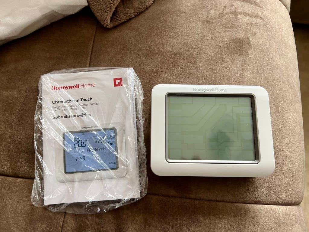 Honeywell Home klokthermostaat met touchscreen (TH8200G1004), Doe-het-zelf en Verbouw, Ophalen of Verzenden, Nieuw
