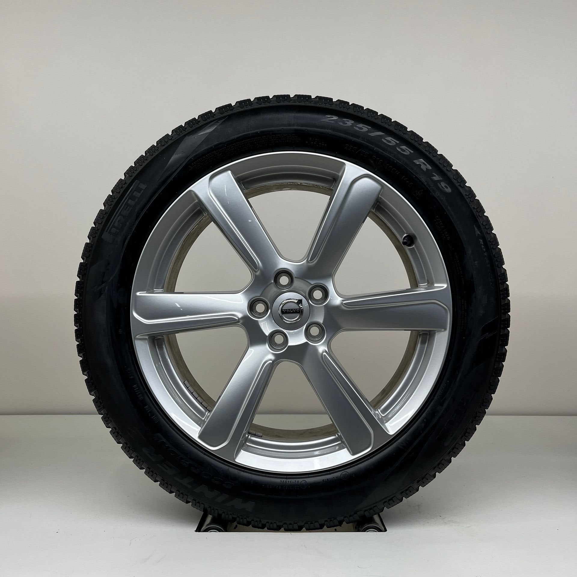 Volvo XC90 - 19 inch - winterbanden, 19 inch, Gebruikt, Banden en Velgen, 235 mm