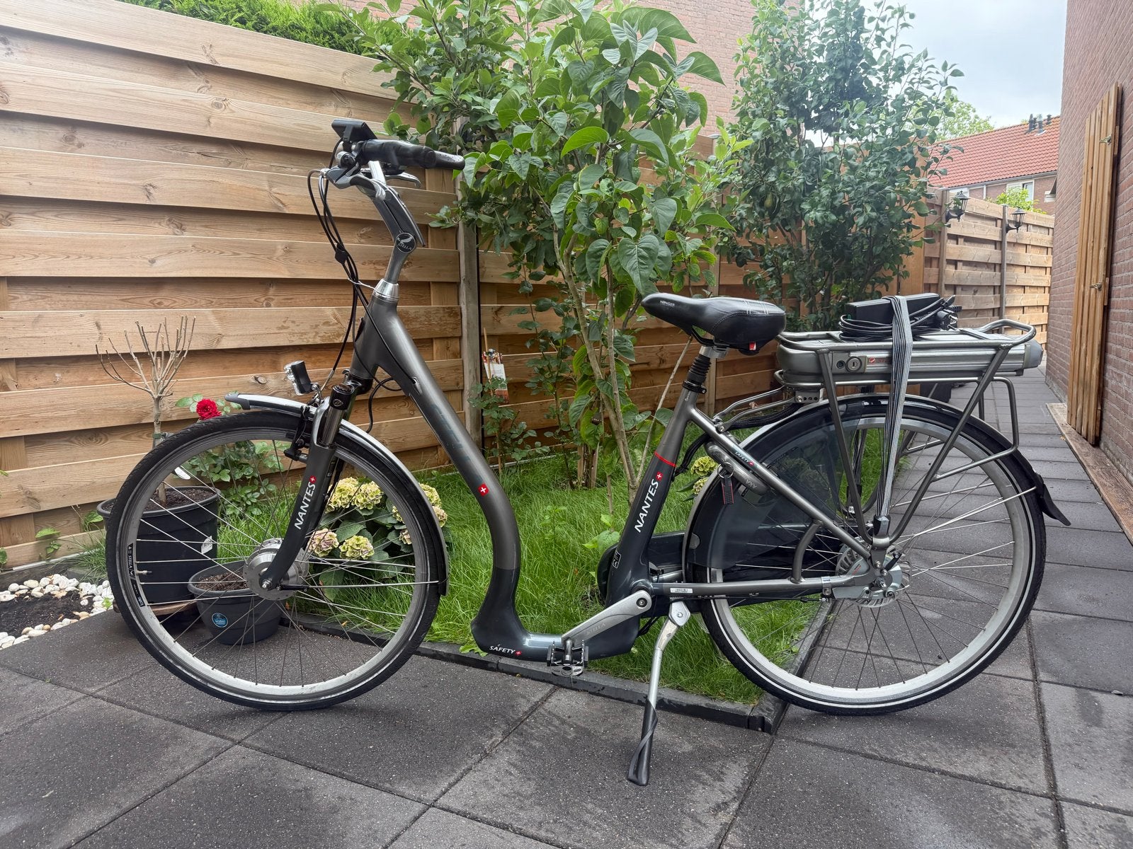 Nantes+ Stella elektrische fiets - Lage instap, Gebruikt, 51 tot 55 cm, 30 tot 50 km per accu, Ophalen