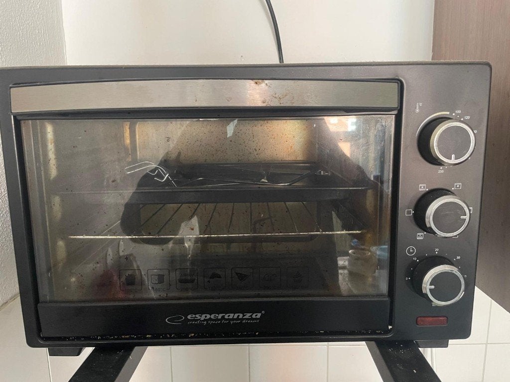 kleine tweedehands zwarte oven, 45 tot 50 cm, Minder dan 45 cm, Hete lucht, Ophalen of Verzenden