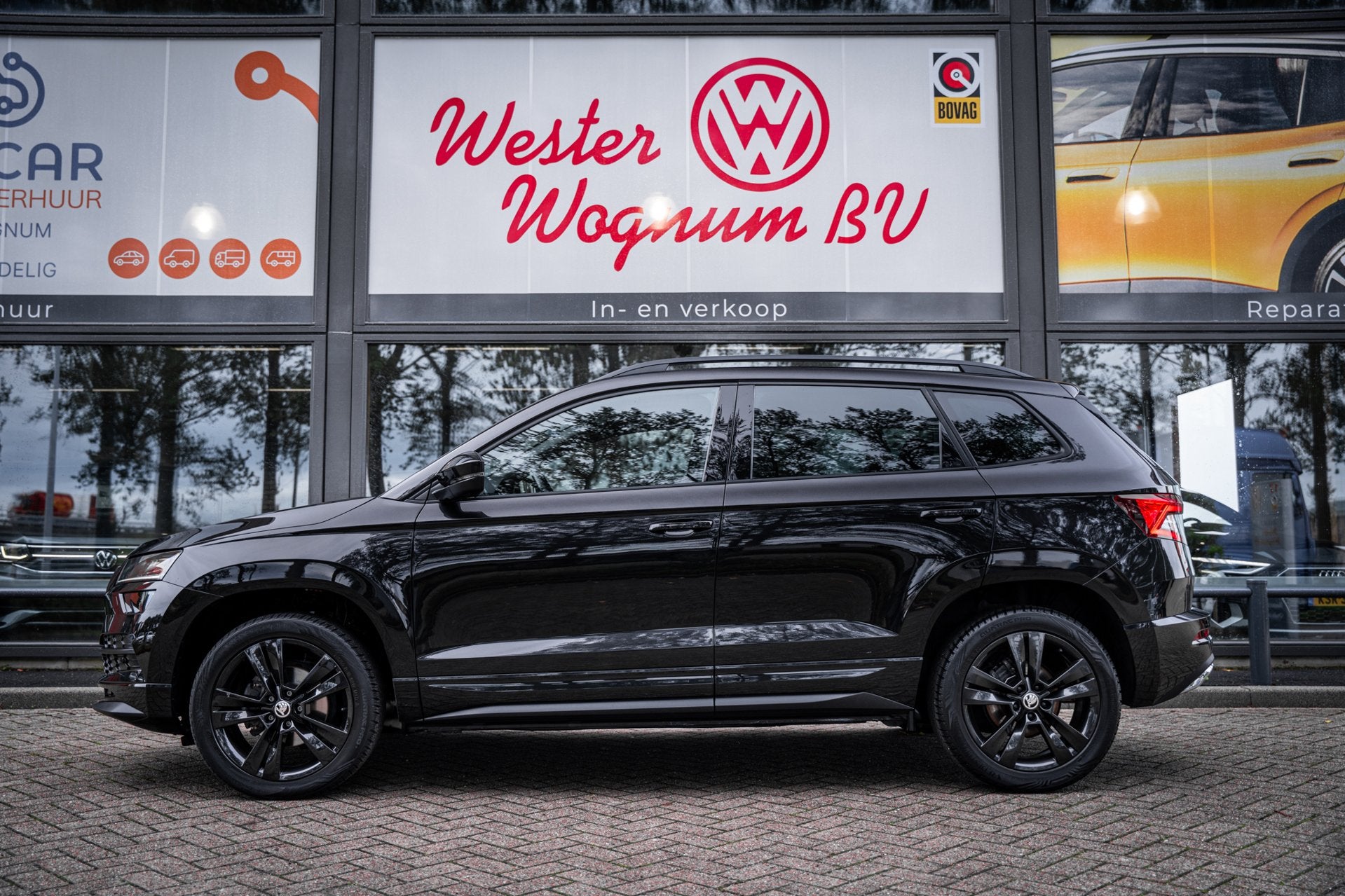 Skoda Karoq 1.5 TSI ACT Sportline Business | Autom. | Navi |, Auto's, Automatische klimaatregeling, Stof, 4 cilinders, 150 pk