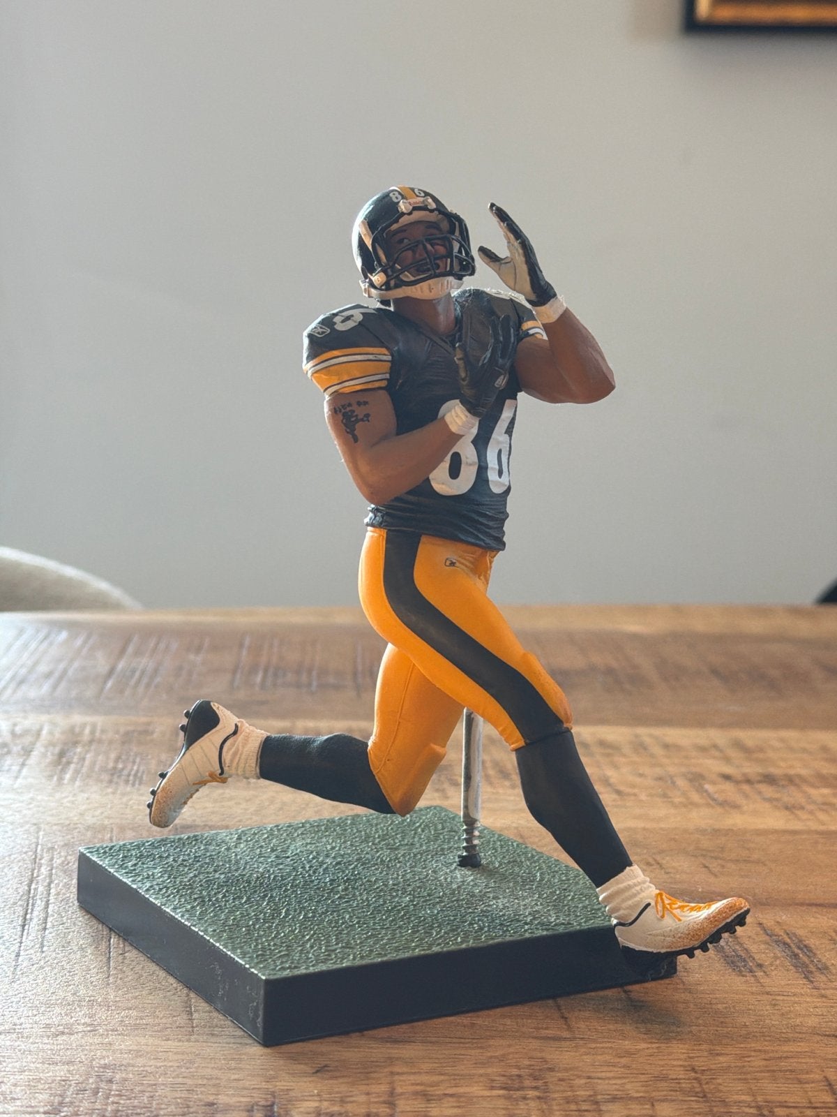 McFarlane NFL American Football figuur Hines Ward - Steelers, Ophalen of Verzenden, Zo goed als nieuw, Overige sporten, Beeldje of Poppetje