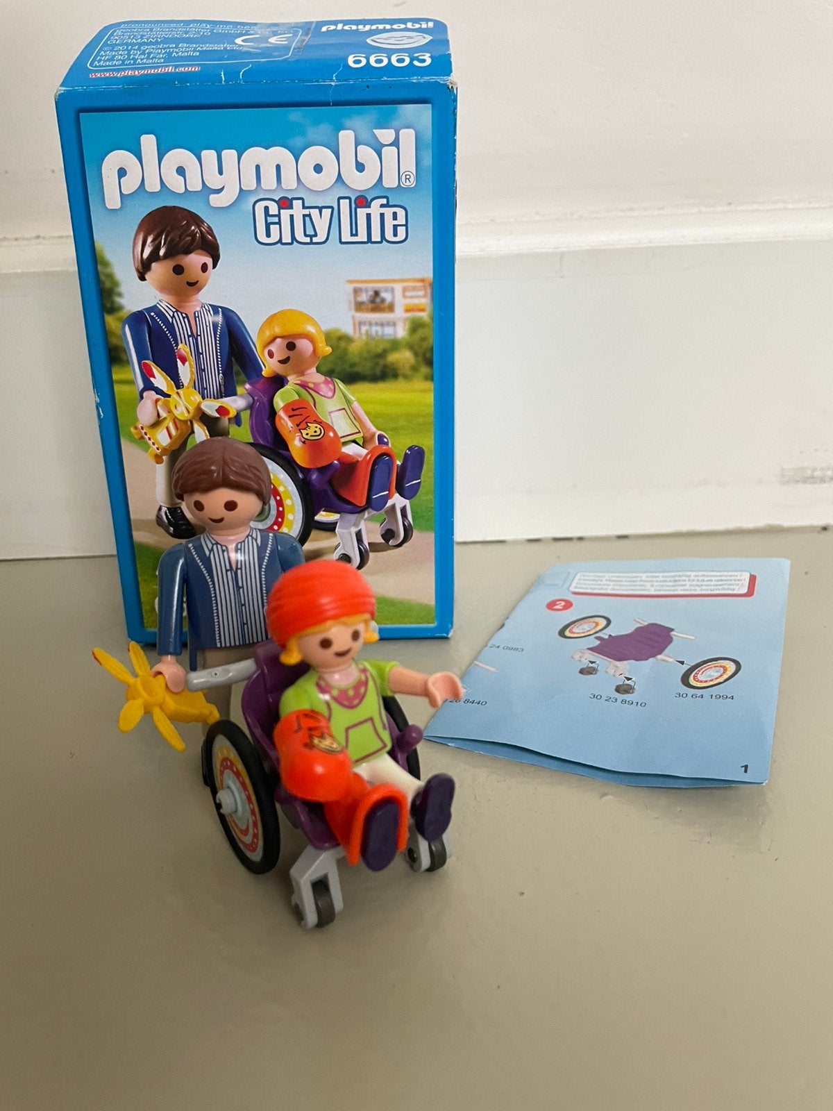 Playmobil meisje in rolstoel (incl doos), Ophalen, Zo goed als nieuw