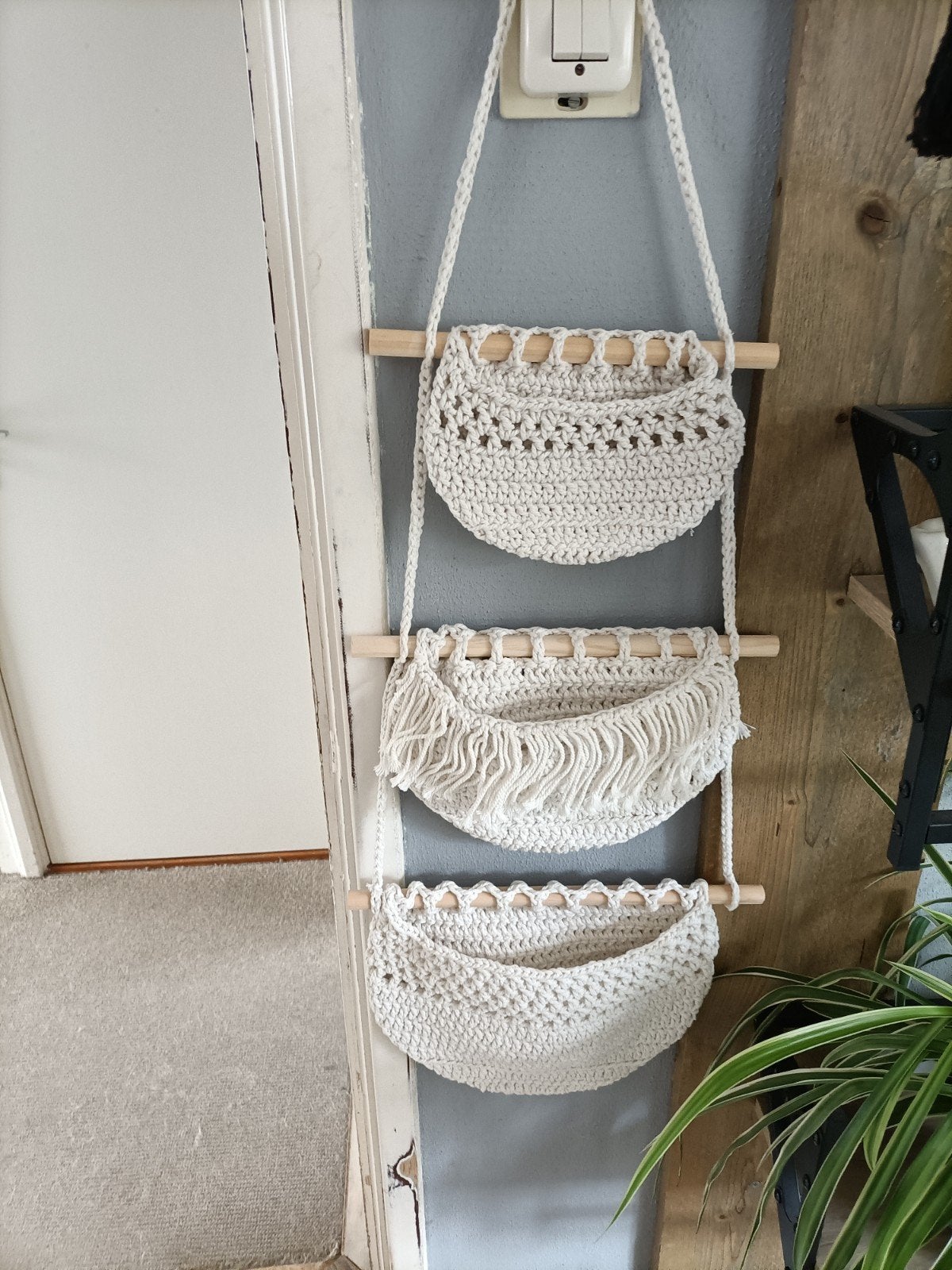 Te koop 2 hangers van macrame, Ophalen of Verzenden