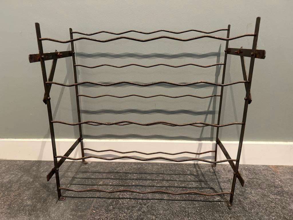 Origineel Frans metalen wijnrek van het merk Rigidex, Huis en Inrichting, Woonaccessoires | Wijnrekken, Ophalen, Gebruikt, 50 tot 75 cm