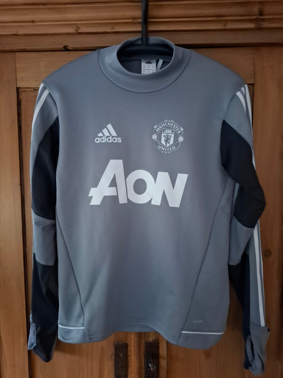 Manchester United trui maat XS., Kleding | Heren, Ophalen of Verzenden, Adidas, Voetbal, Grijs