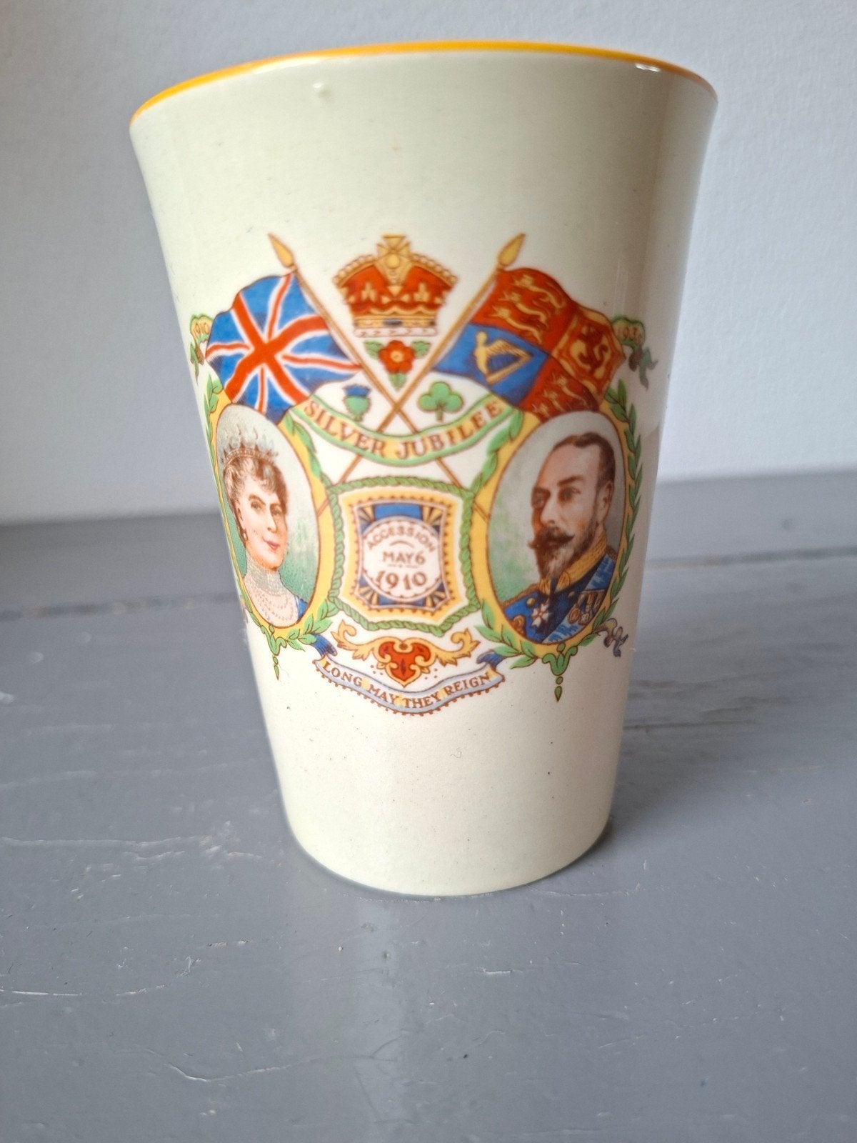 Koning George V & Koningin Mary Zilveren Jubileum Bek, Ophalen of Verzenden