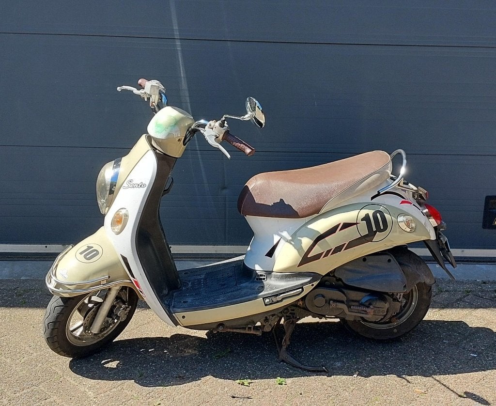 Kymco Sento (met WOK) - 2008, Fietsen en Brommers, Scooters | Kymco, Ophalen, Gebruikt, Overige modellen, Benzine