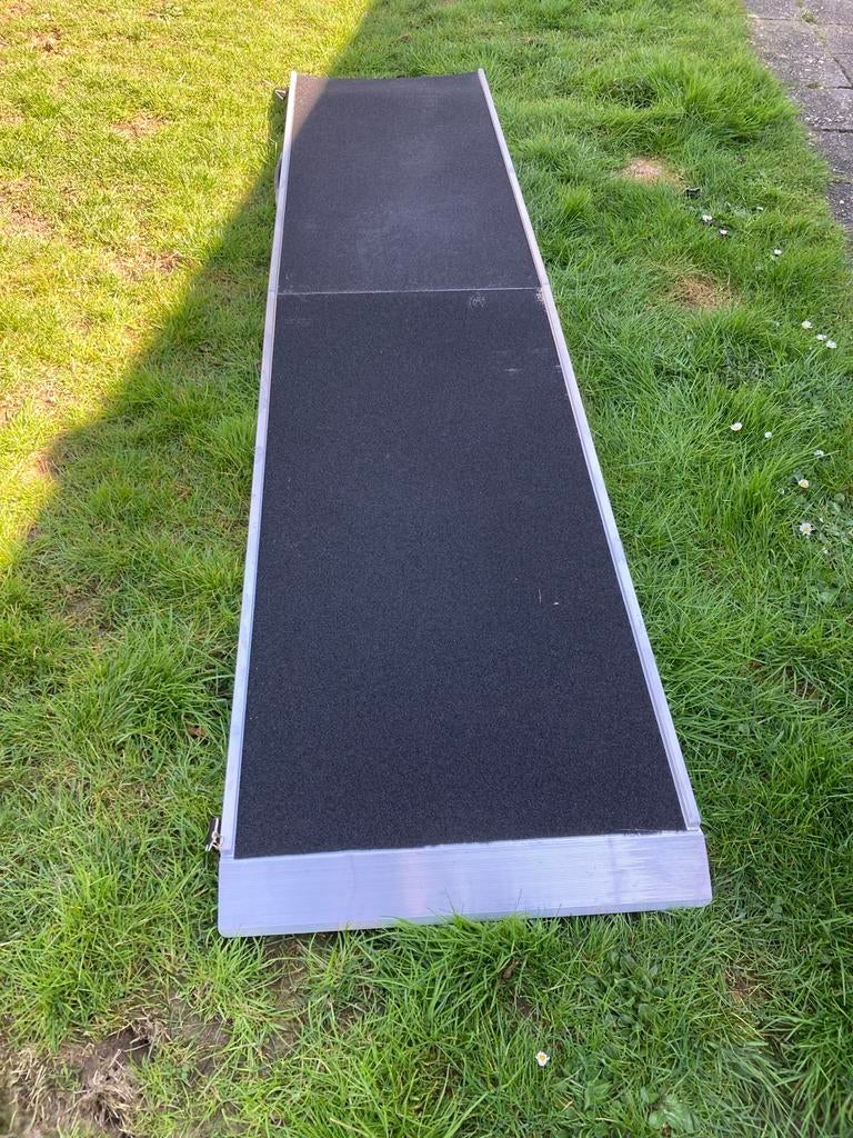 Hondenloopplank voor de auto, aluminium, 213,5 x 48 x 5 cm, Dieren en Toebehoren, Honden-accessoires, Nieuw, Ophalen