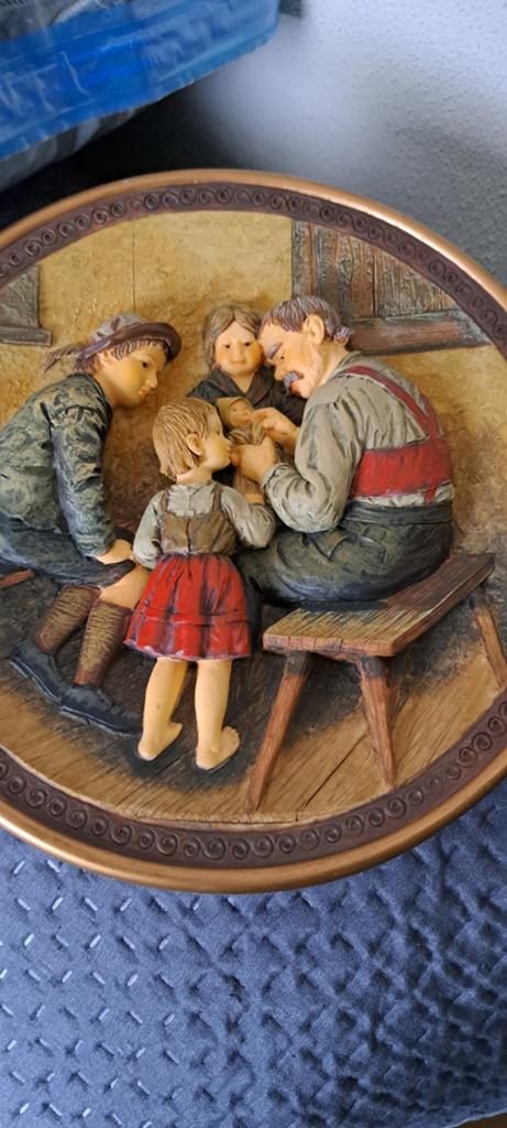 Wandbord ,,die puppenreparatur" verzamelstuk, Ophalen of Verzenden