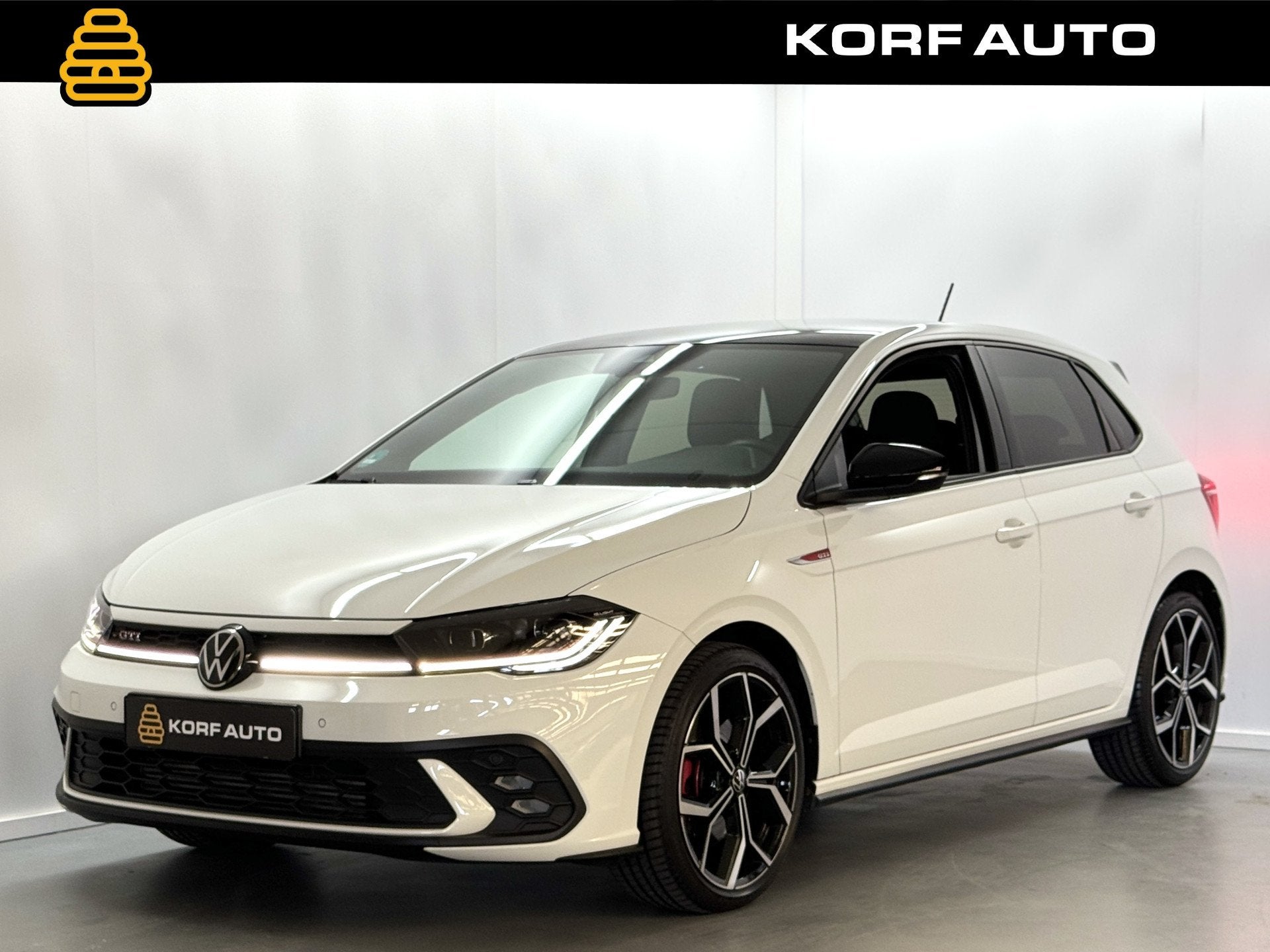 Volkswagen Polo 2.0 TSI GTI | Virtual | Stoelverw.| IQ-light, Gebruikt, 4 cilinders, Wit, Bedrijf