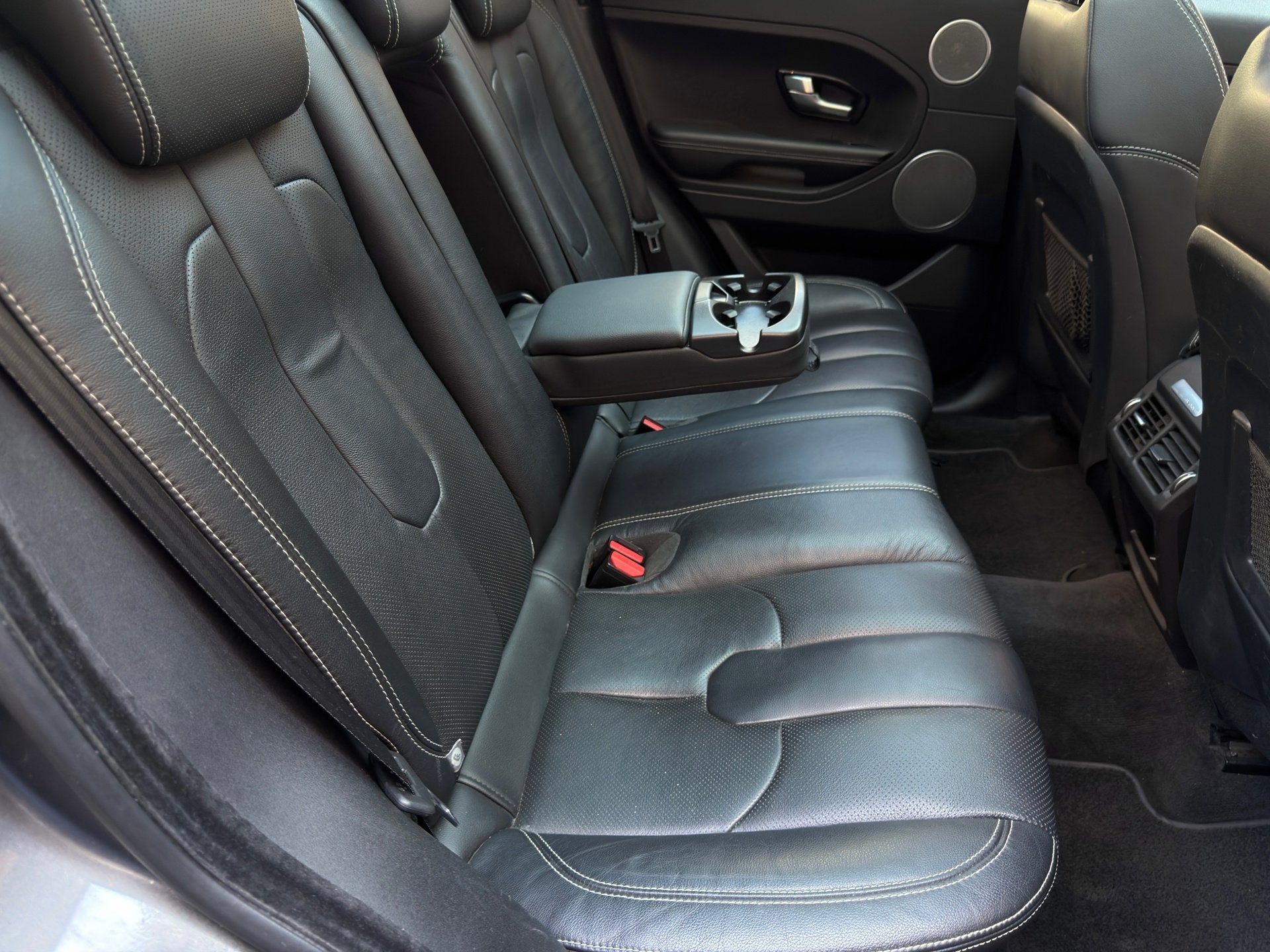 Foto 13 van Land Rover Range Rover Evoque 2.0 Si 4WD R Dynamic Autobiogr