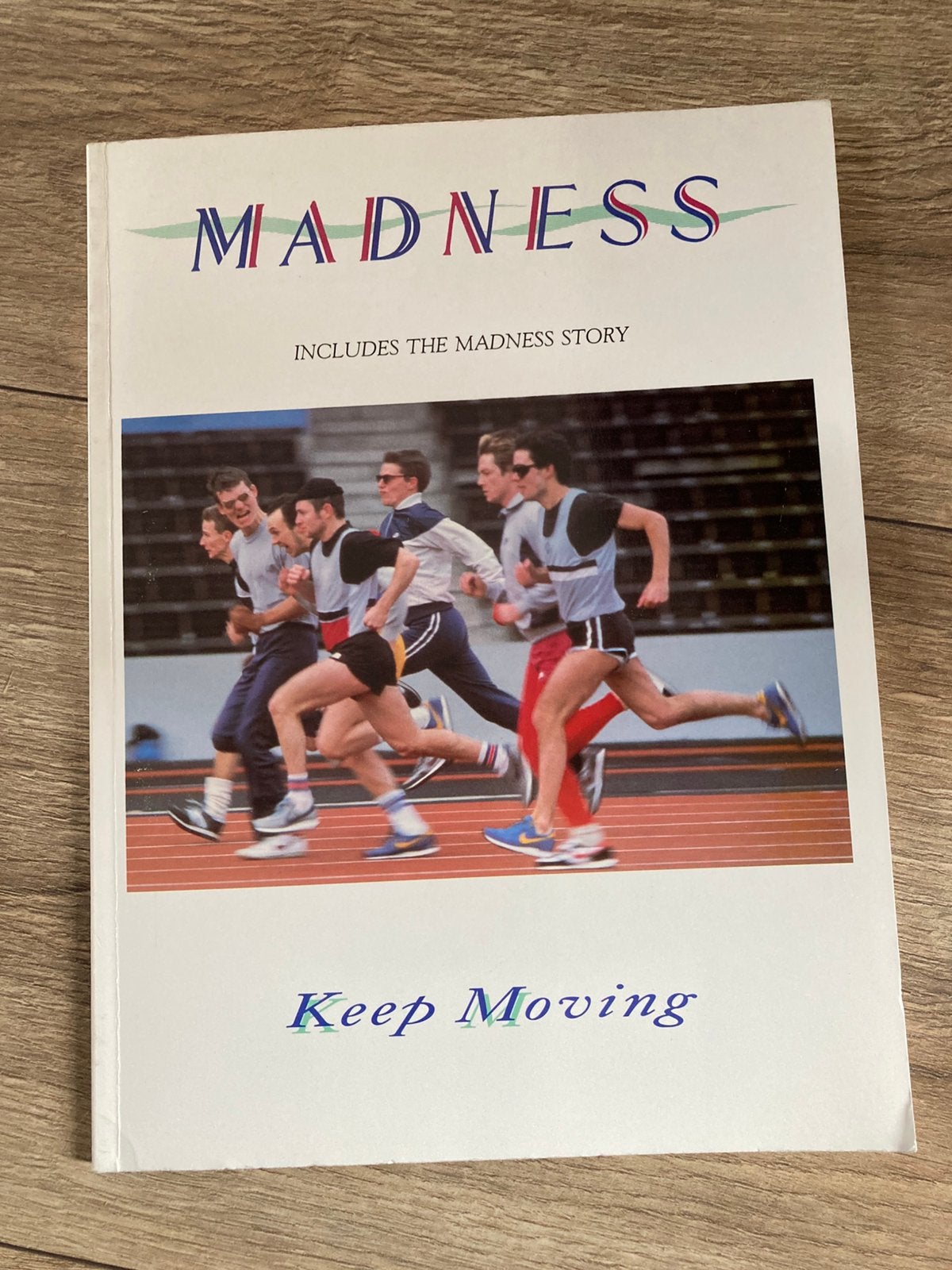 Bladmuziek Madness Keep Moving, Zang, Ophalen of Verzenden, Zo goed als nieuw, Artiest of Componist
