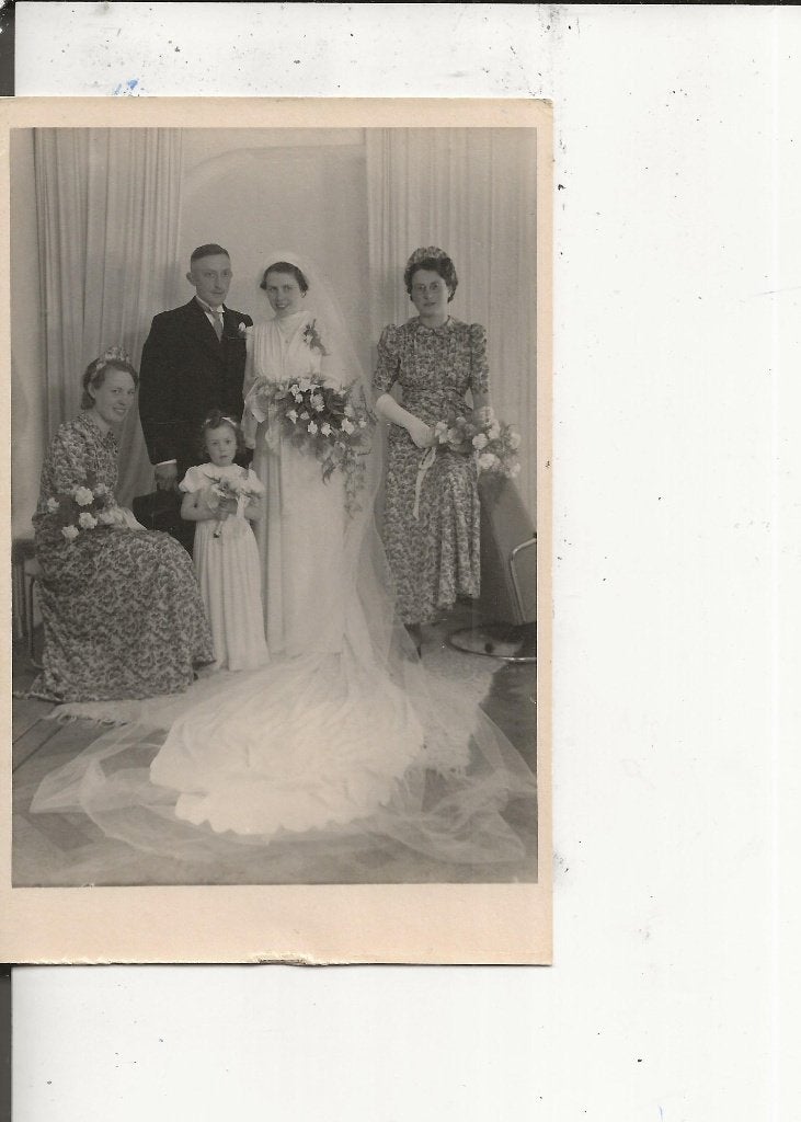 Westland Onbekend Trouwfoto met bruidsmeisjes Fotokaart, Ophalen of Verzenden, Voor 1920, Ongelopen, Zuid-Holland