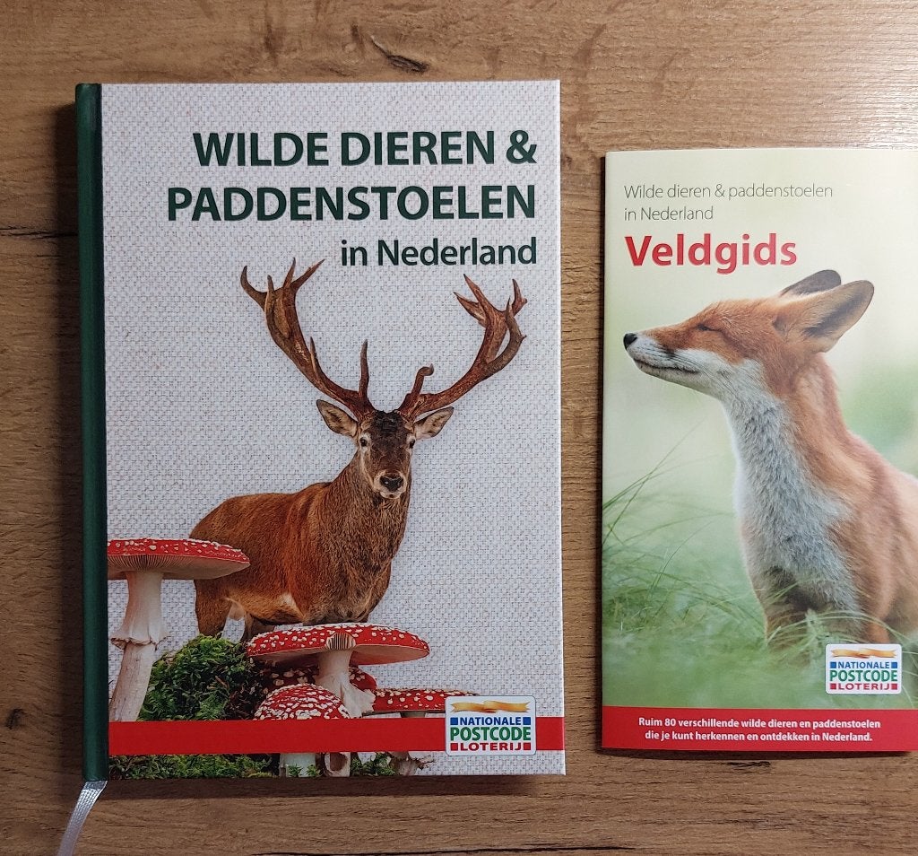 Wilde dieren & paddenstoelen in Nederland met veldgids, Diverse, Nieuw, Ophalen of Verzenden, Overige onderwerpen