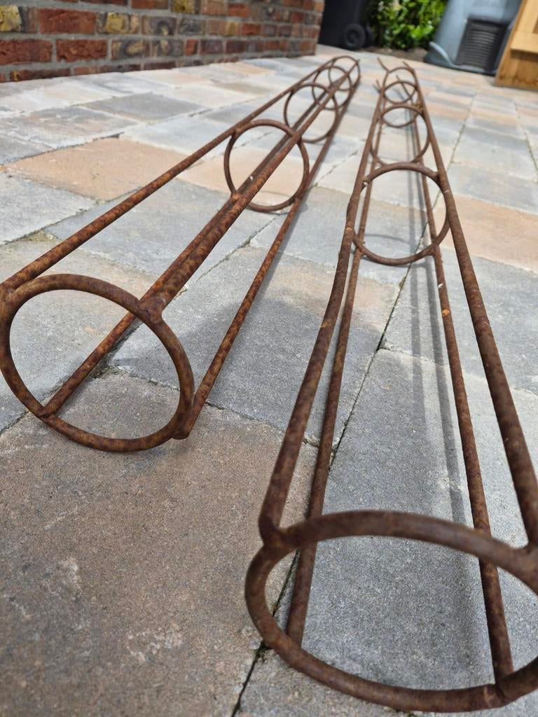 Plantensteun, obelisk voor klimmers, Ophalen, Gebruikt