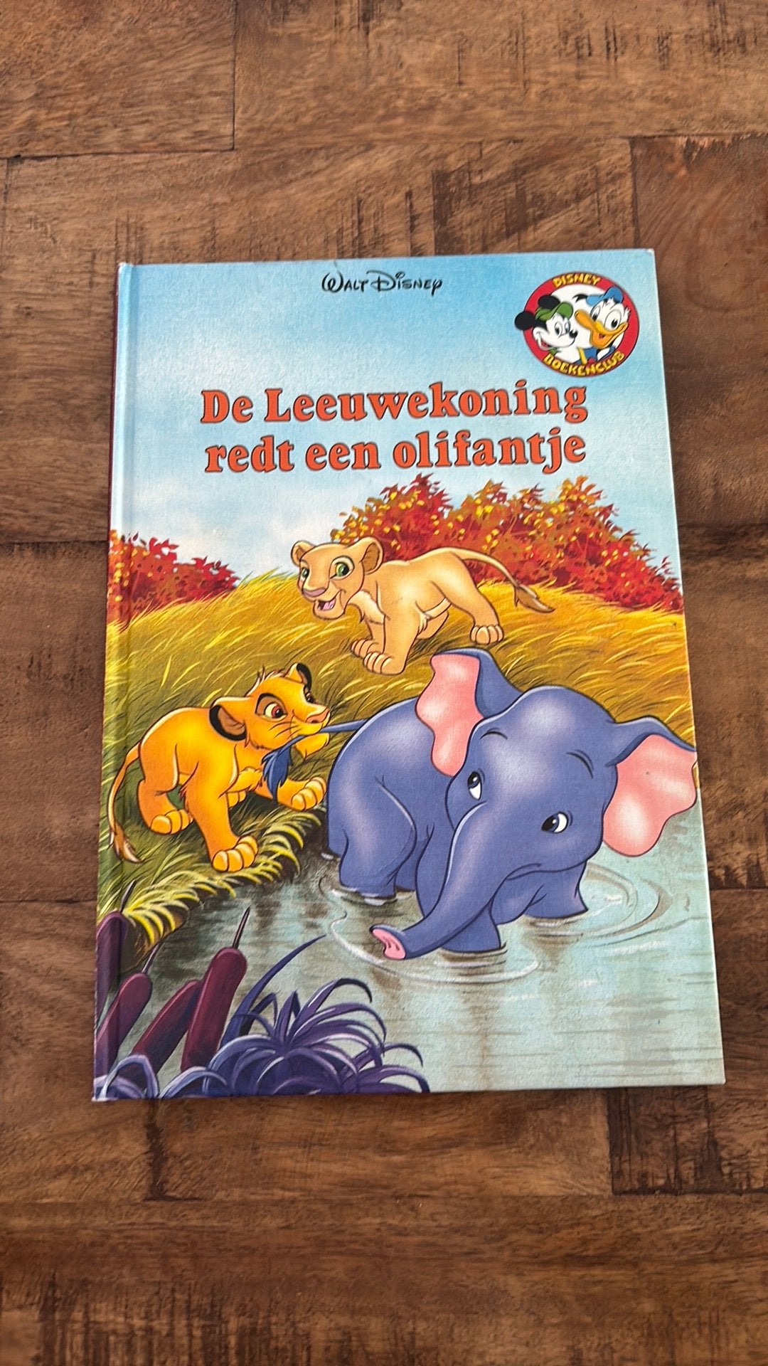 Disney boekenclub, De Leeuwekoning redt een olifantje, Ophalen, Gelezen, Sprookjes