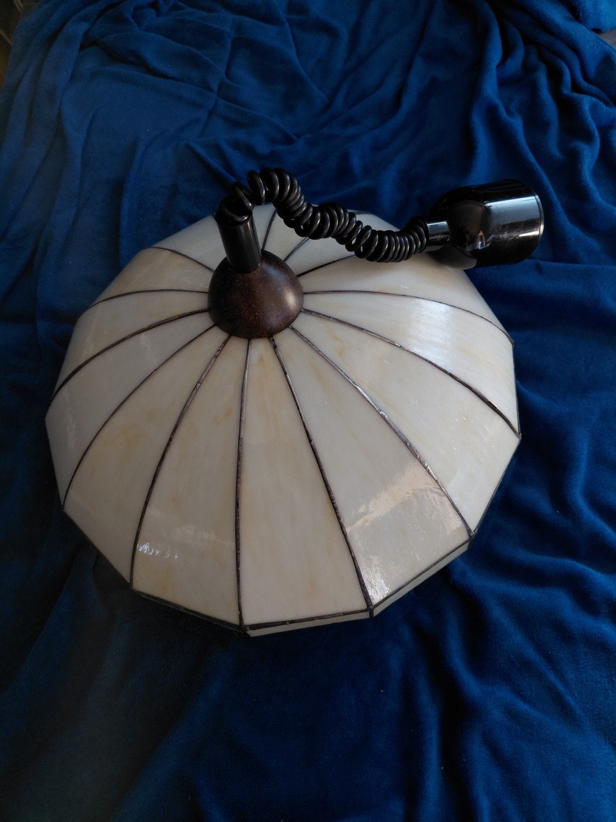 Tiffanylamp plafondlamp wit glas met beige/ licht bruin., Ophalen, Wit, Gebruikt, E27 (groot)