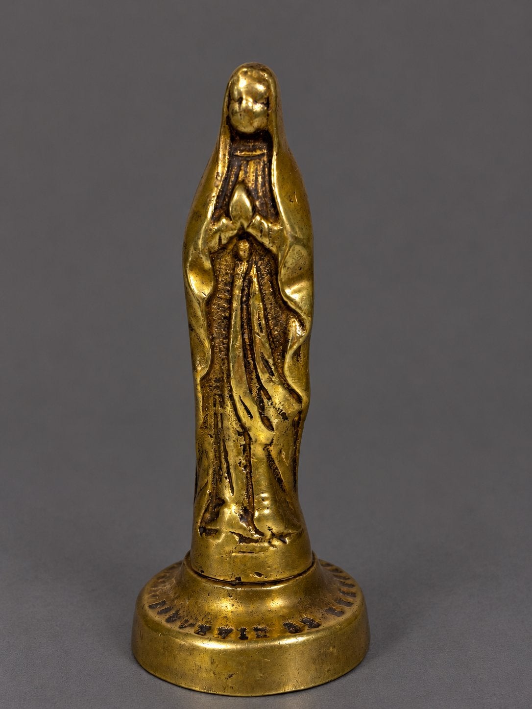 Reis madonna beeldje, Verzenden
