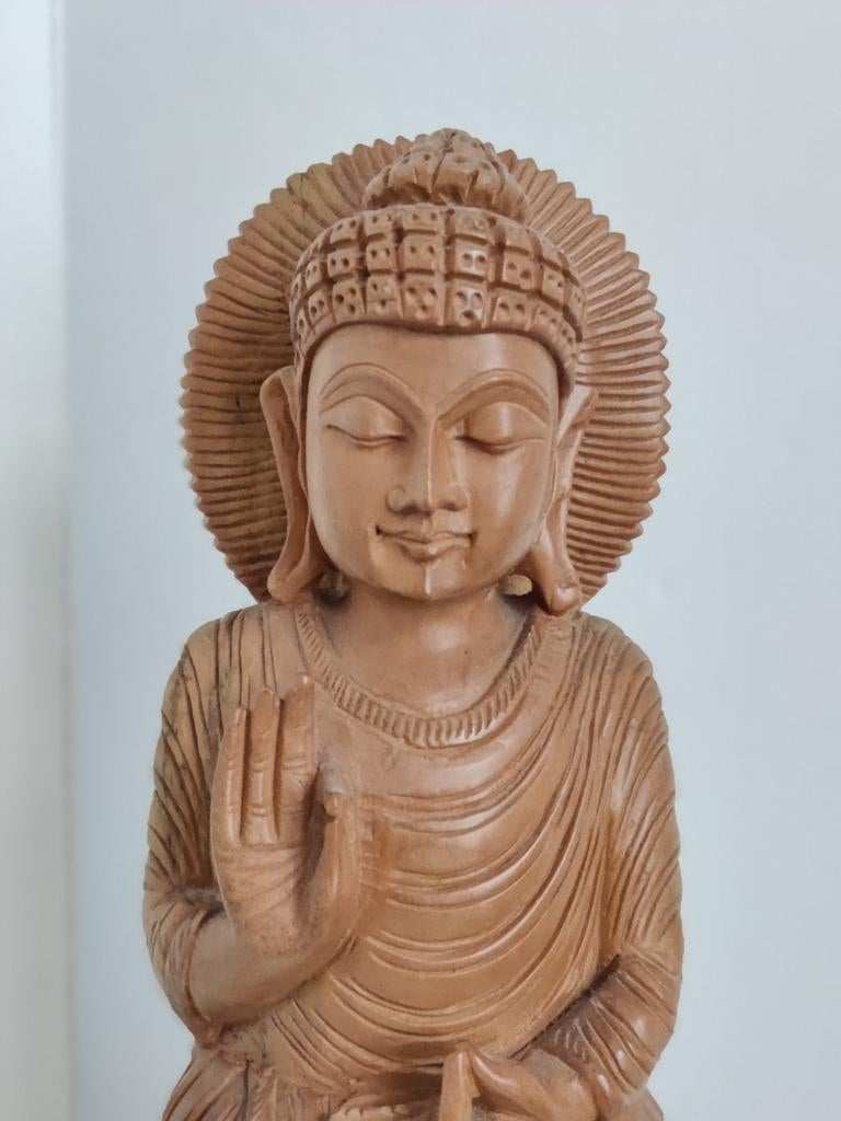 Budha  20cm houtsnijwerk India Vitark Mudra, Huis en Inrichting, Woonaccessoires | Boeddhabeelden, Ophalen of Verzenden