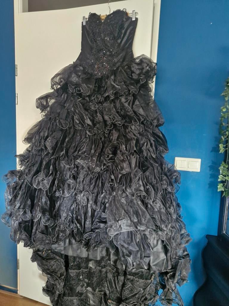 Zwarte trouwjurk incl accessoires FantasyGothicCastlefest, Ophalen of Verzenden, Gedragen, Zwart, Trouwjurk