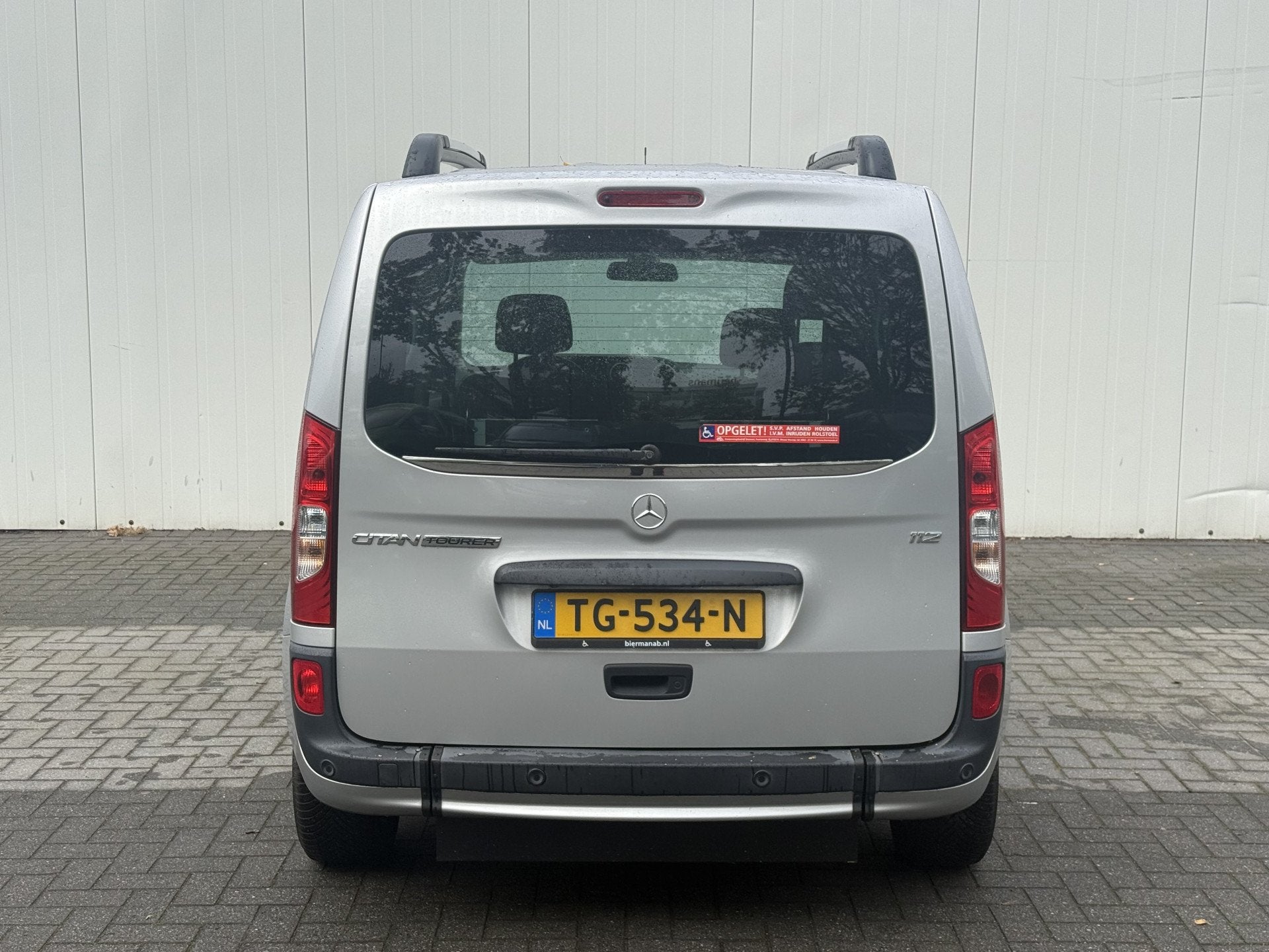 Mercedes-Benz Citan Rolstoelauto 3+1 - Automaat - Bodemverla, Dealer onderhouden, Gebruikt, 4 stoelen, 116 pk