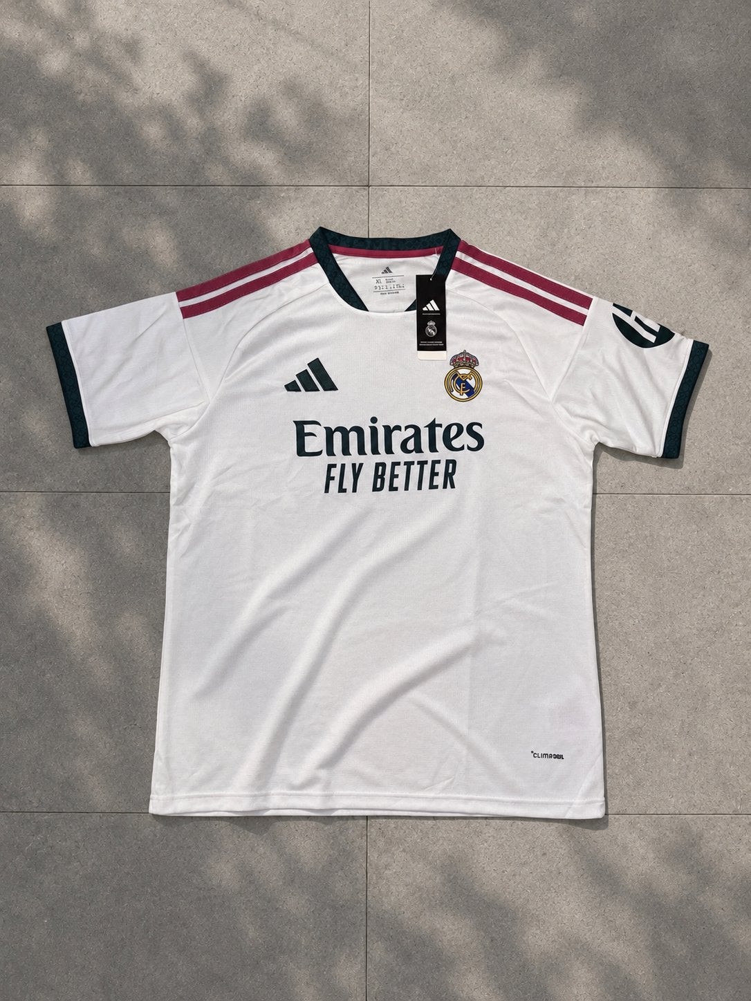 Real Madrid 26/27 Voetbalshirt Maat XL, Maat XL, Ophalen of Verzenden, Nieuw, Shirt