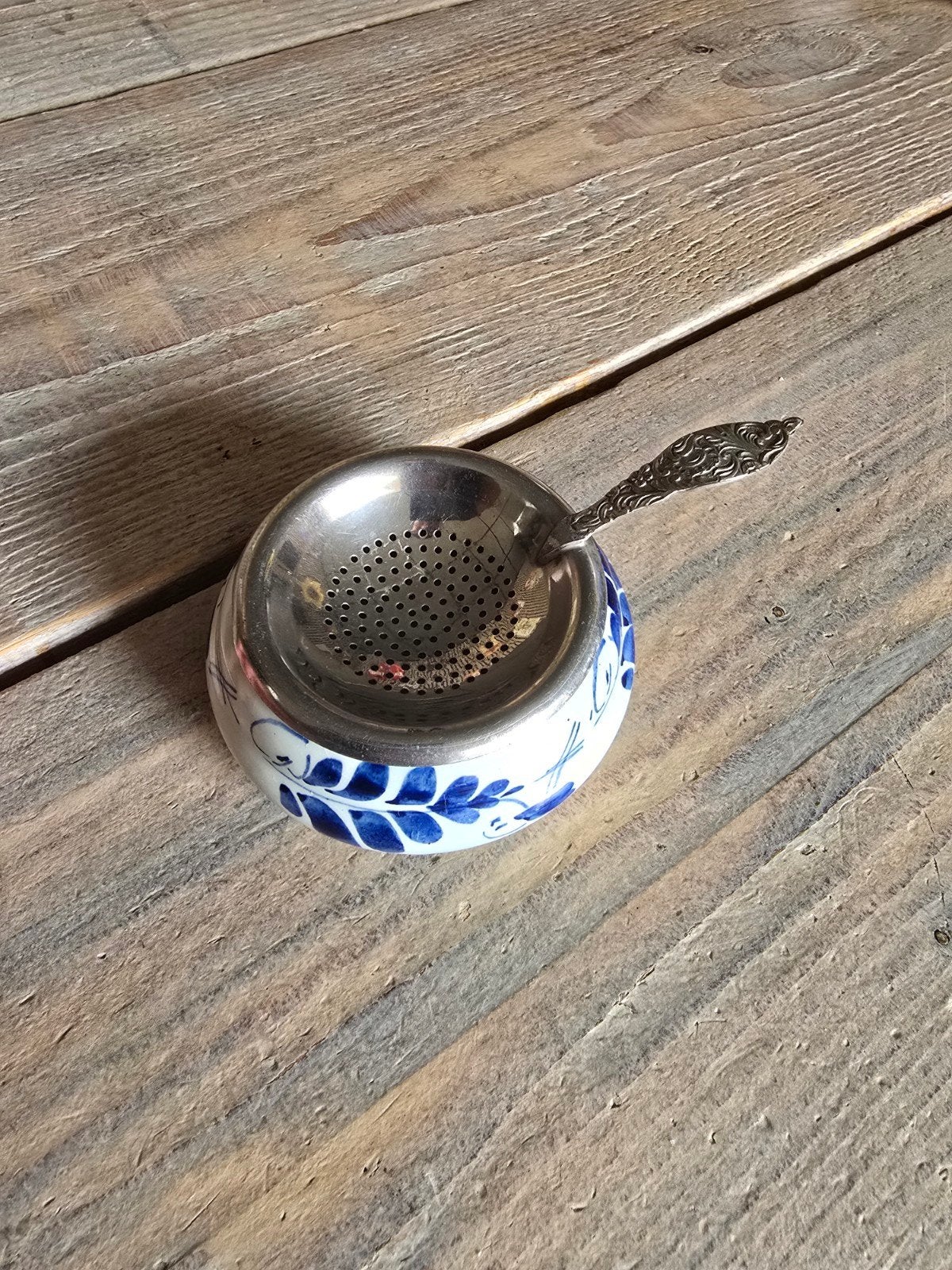 Antiek Delfs Holland theezeefje met schaaltje, Ophalen