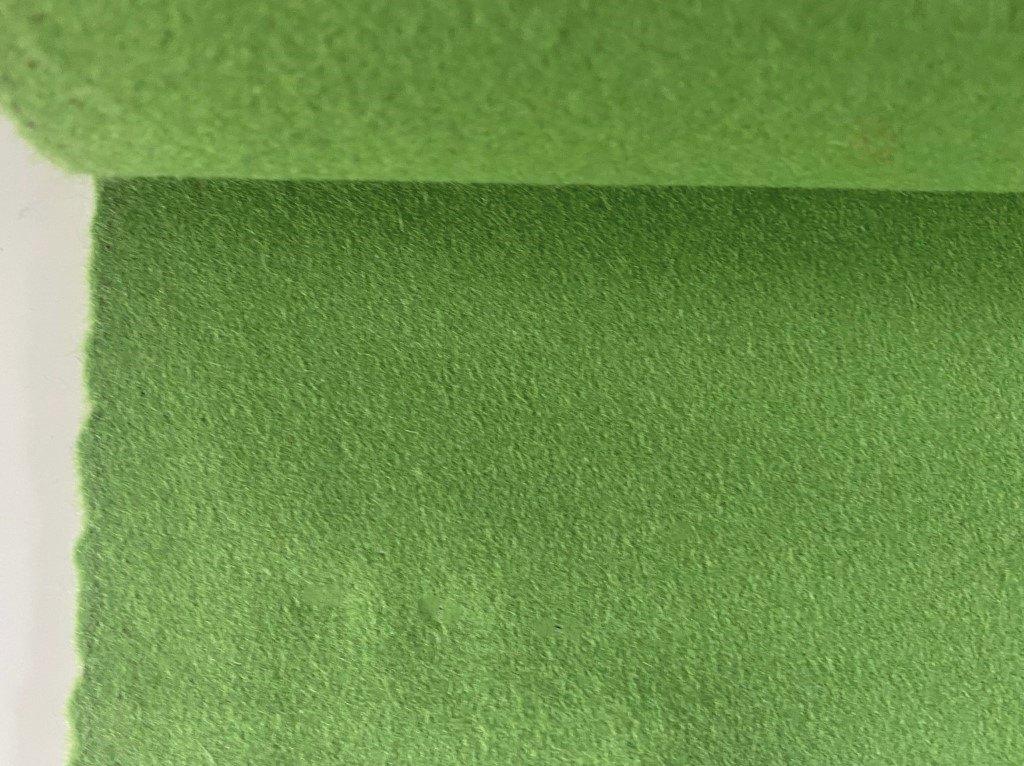 Kvadrat Divina 3 956; felgroen; 1,9 meter meubelstof, Hobby en Vrije tijd, Stoffen en Lappen, Wol, 120 cm of meer, Ophalen of Verzenden