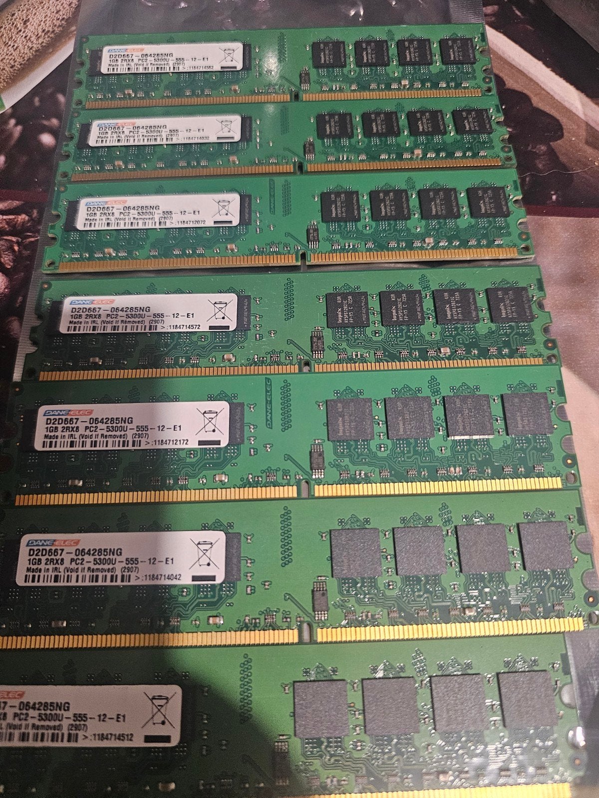 DDR2 DIMMs voor vintage/retro computers, Computers en Software, 1 GB of minder, Ophalen of Verzenden, Zo goed als nieuw, DDR2