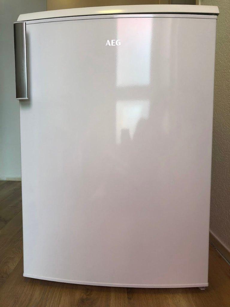 AEG RTB91431AW koelkast, Gebruikt, 100 tot 150 liter, Energieklasse A of zuiniger, 45 tot 60 cm