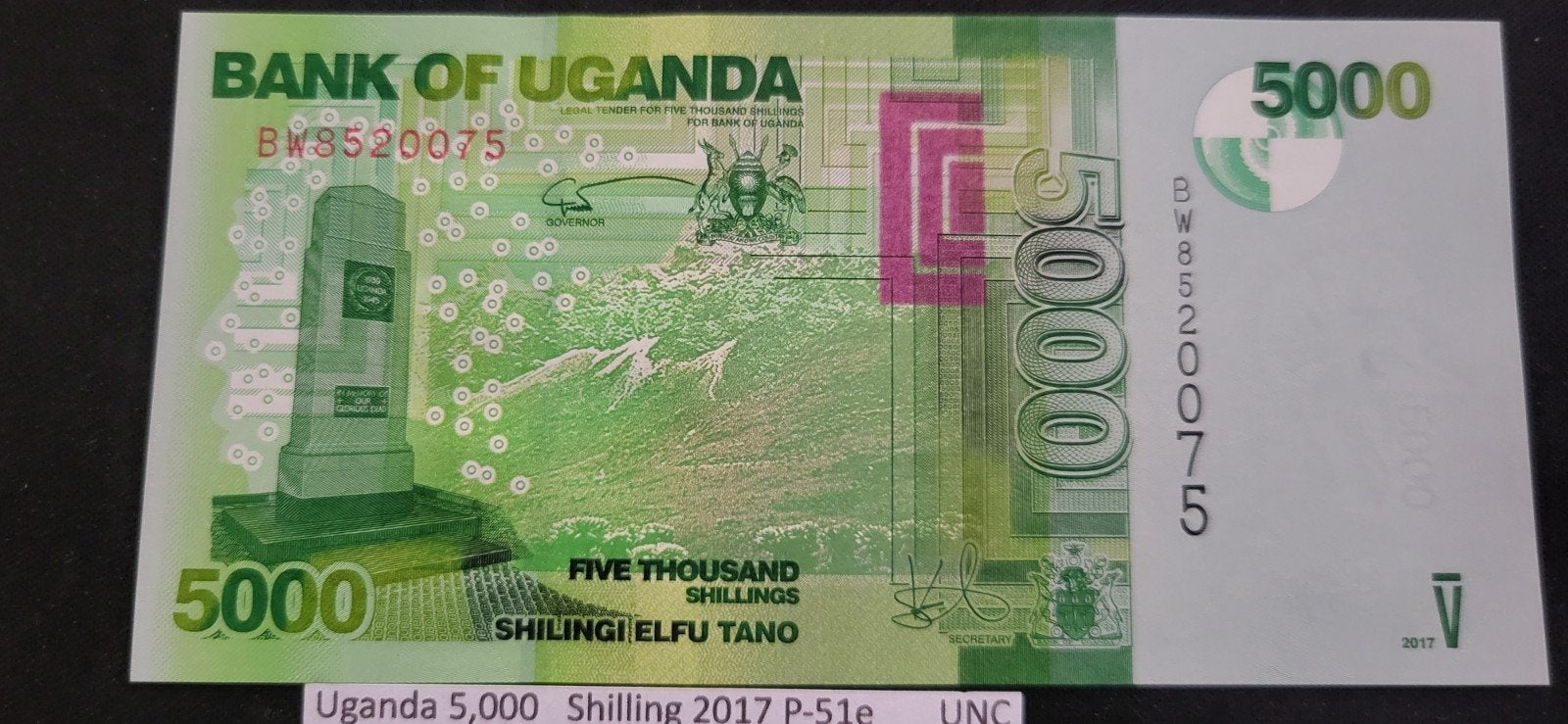 Oeganda 5000 Shilling 2017 P-51e UNC Bankbiljet, Ophalen of Verzenden