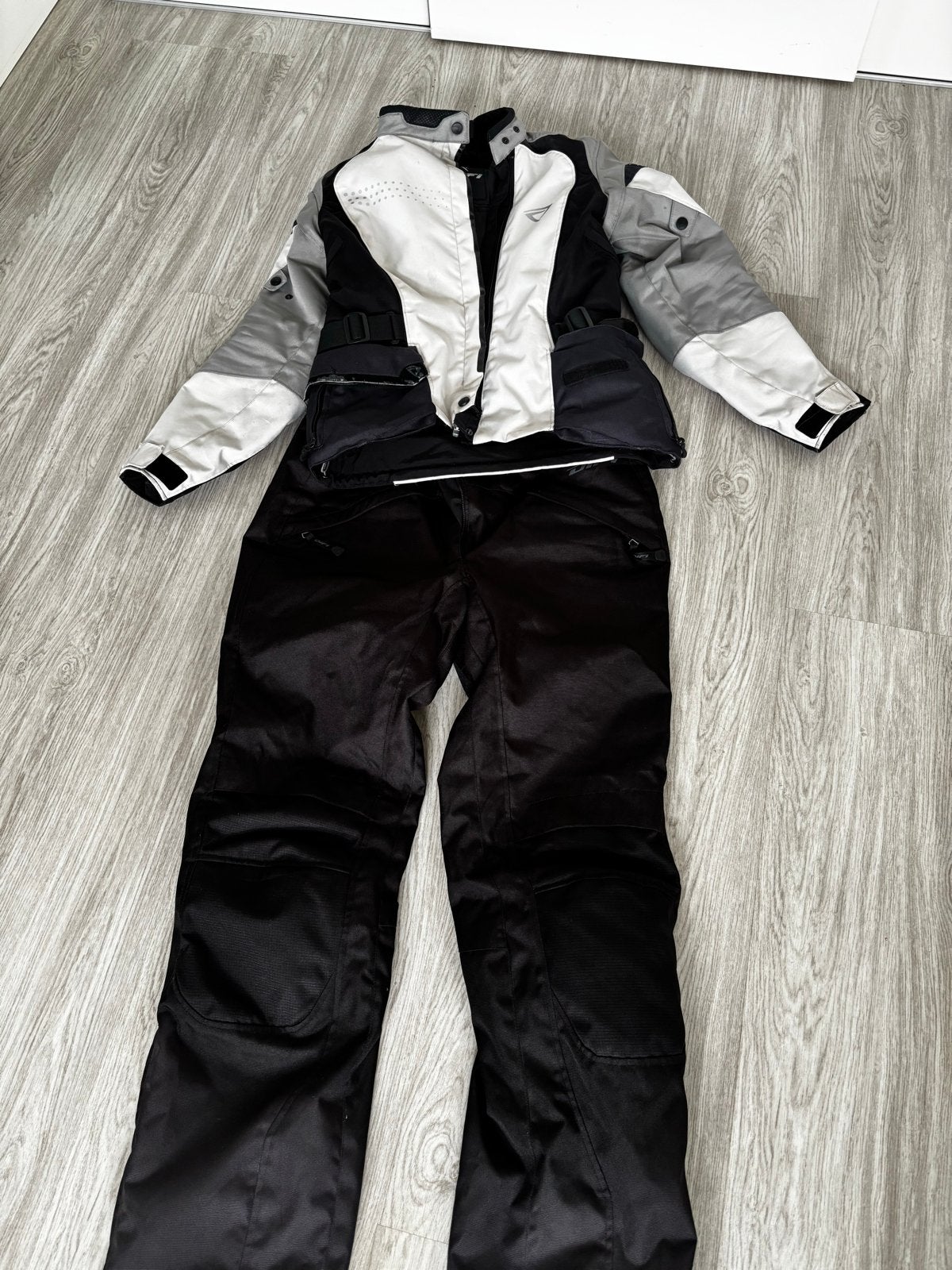 Difi motorpak (jas mt 38 en broek mt 42) - Dames, Motoren, Kleding | Motorkleding, Ophalen, Tweedehands, Dames, Combipak