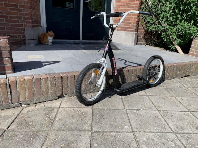 Volare step, Fietsen en Brommers, Steps, Ophalen, Zo goed als nieuw, Gewone step