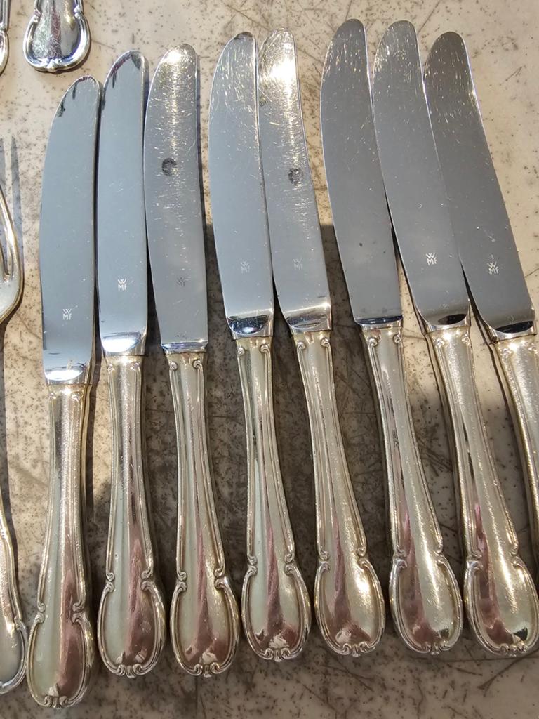 WMF verzilverd bestek 8 grote vorken 8 grote messen. 3 klein, Antiek en Kunst, Ophalen of Verzenden
