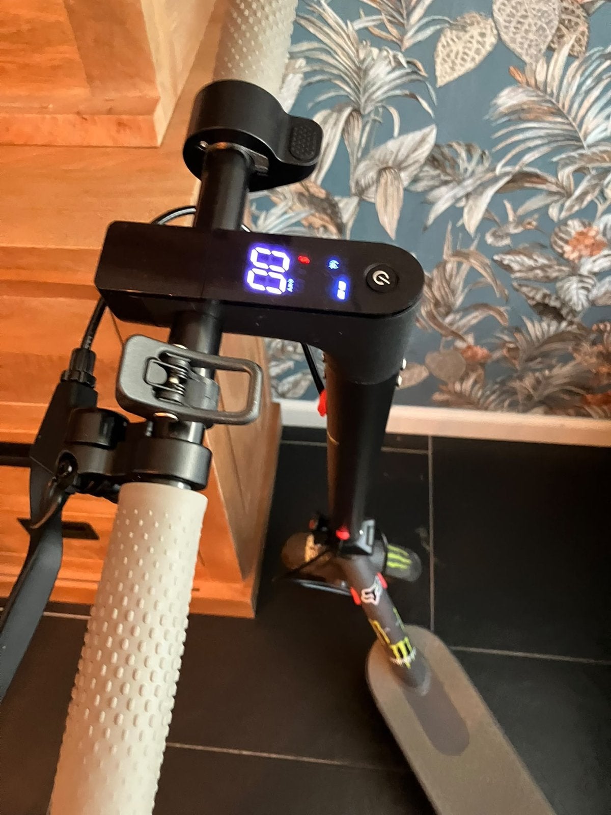 Elektrische step (E-scooter) - M9, Ophalen, Gebruikt, Elektrische step (E-scooter)