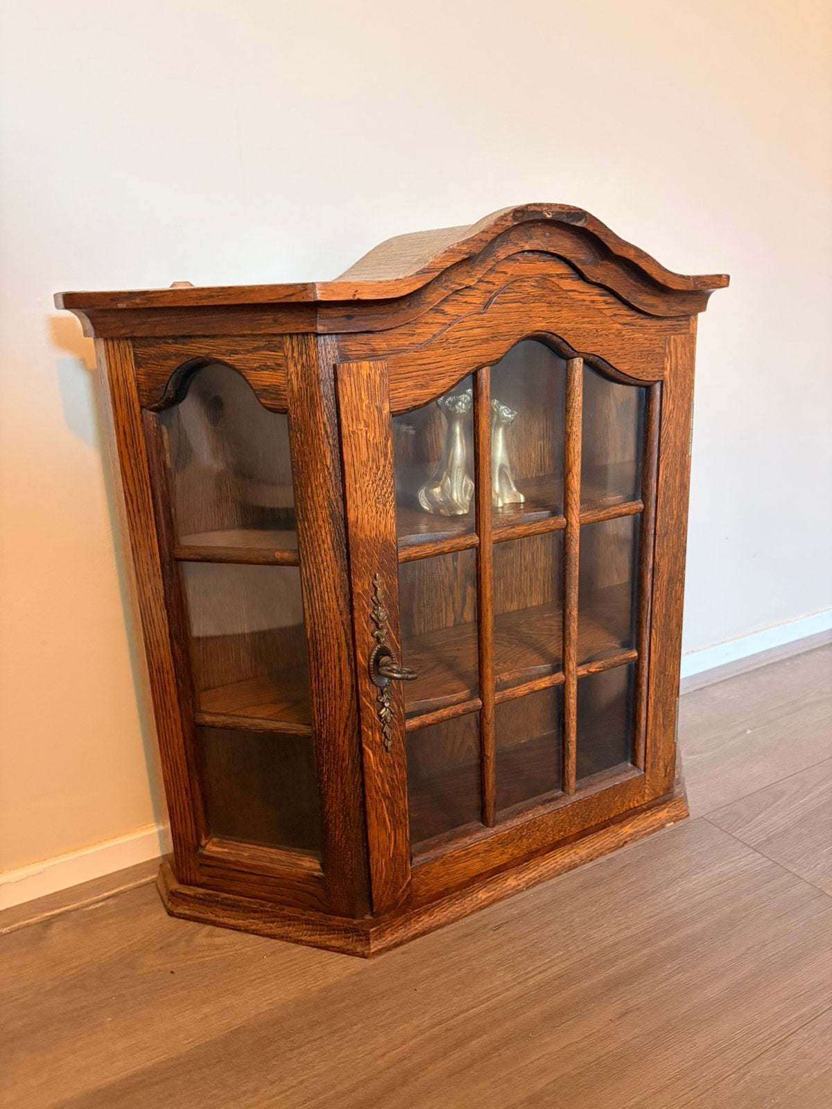 Vintage houten vitrinekastje, Huis en Inrichting, -, -, Minder dan 100 cm, -