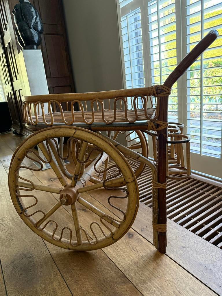 Bonacia rotan barwagen, Ophalen