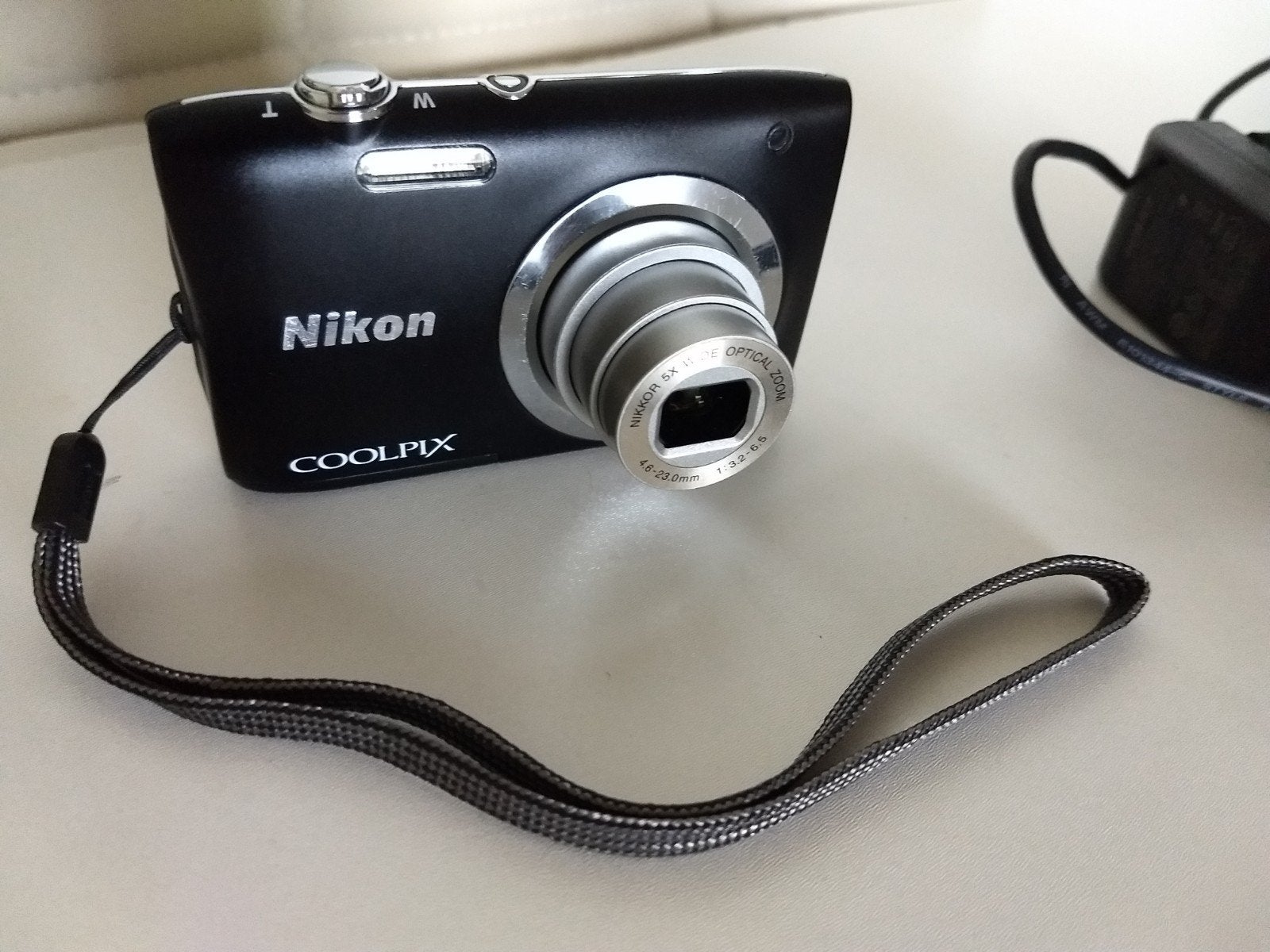 goede Nikon Coolpix A100 Digitale Fotocamera 20 megapixel, Accu, Zo goed als nieuw, Compactcamera, 8 keer of meer