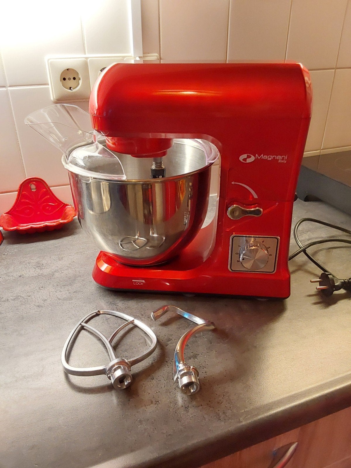 Magnani Italy Keukenmachine - Rood, Zo goed als nieuw, Witgoed en Apparatuur, Keukenmixers, 3 tot 4 liter, Ophalen, Zo goed als nieuw