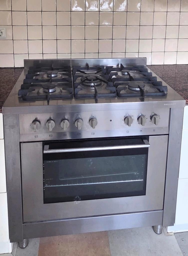 Solitaire Vrijstaand Gasfornuis met Oven, Witgoed en Apparatuur, Fornuizen, Ophalen, Gebruikt, 60 cm of meer, Gas