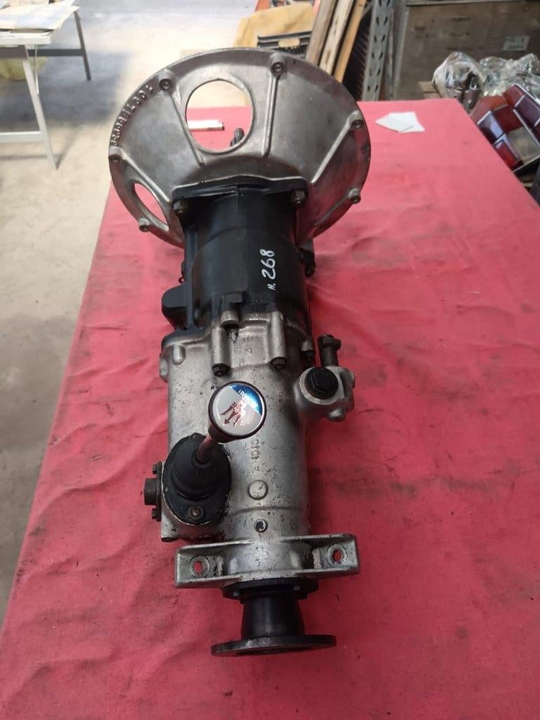 Gearbox ZF S5-17 for Maserati 3500 GT, Ophalen of Verzenden, Gebruikt, Maserati