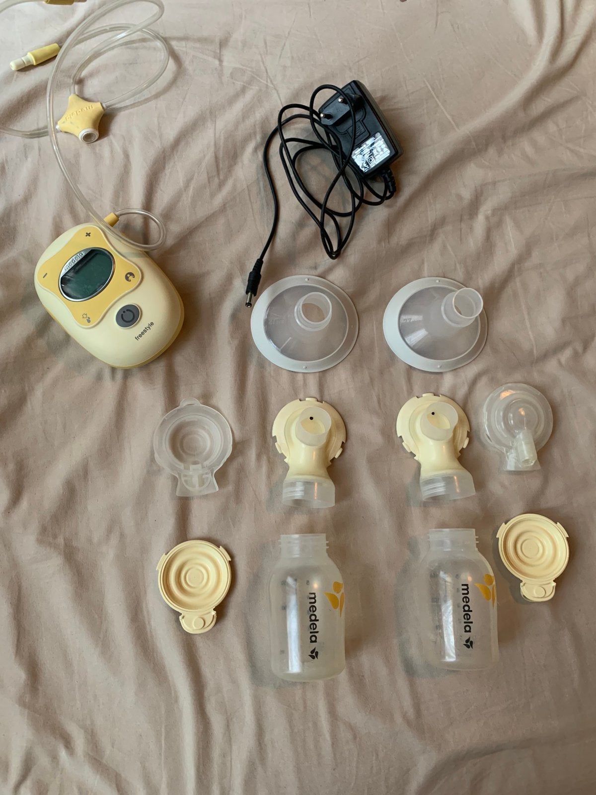 Medela kolfset - GRATIS!, Ophalen, Zo goed als nieuw, Borstkolf
