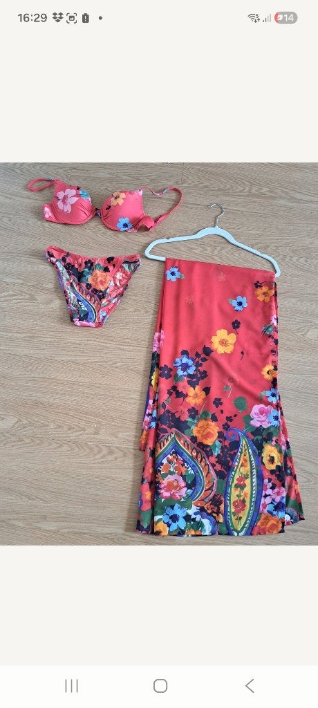 Rachel Pappo bikini plus pareo 2 delig, Overige typen, Overige kleuren, Ophalen of Verzenden, Zo goed als nieuw