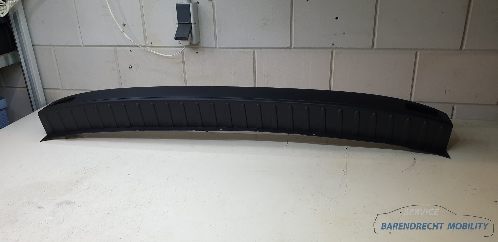 Achterbumper Ford Transit Courier Connect achter bumper zwar, Gebruikt, Info@ford.com, Ophalen of Verzenden, Ford