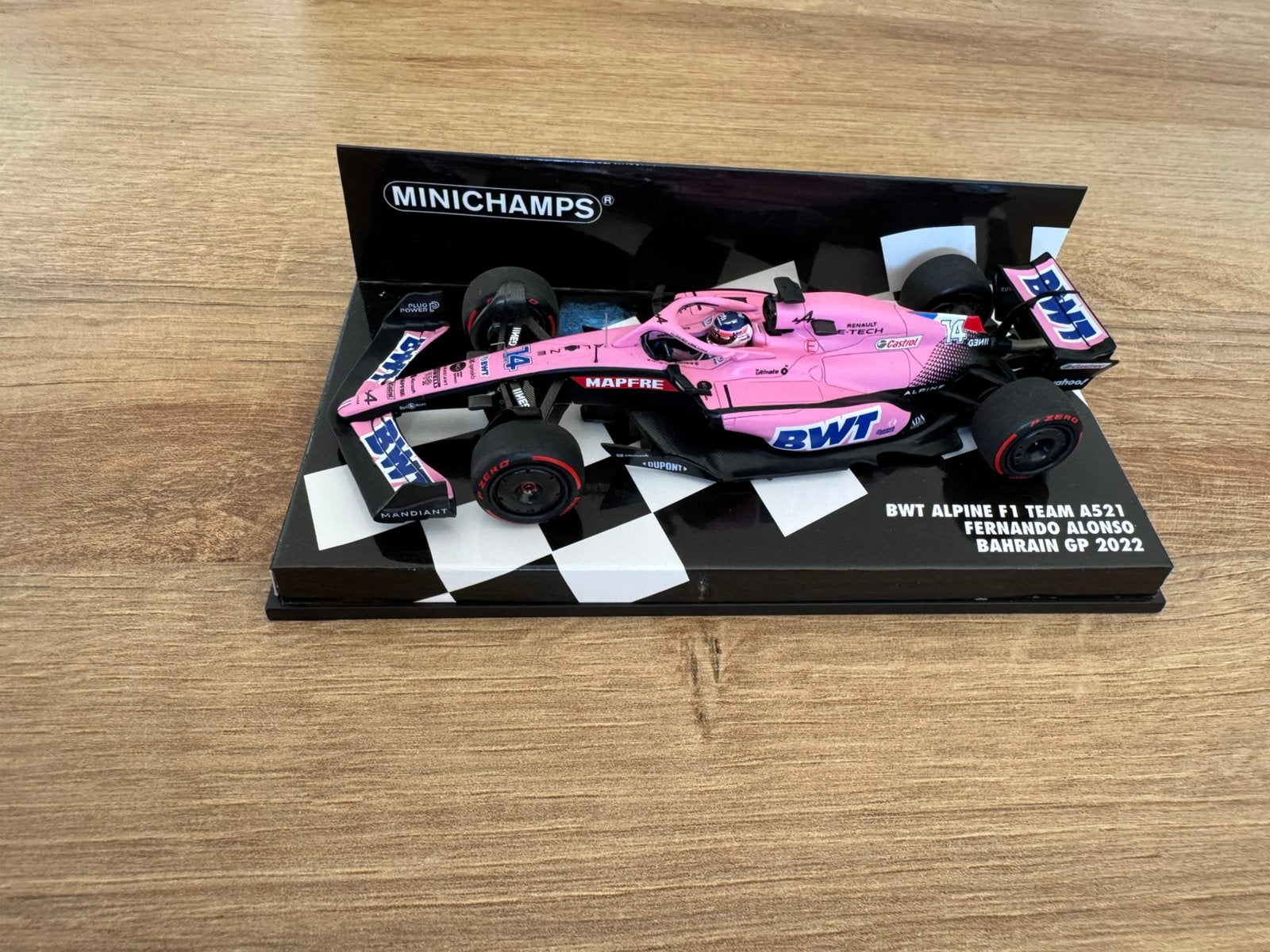 1:43 Alpine A522 Fernando Alonso 2022 Minichamps, Ophalen of Verzenden, Nieuw, Auto, MiniChamps