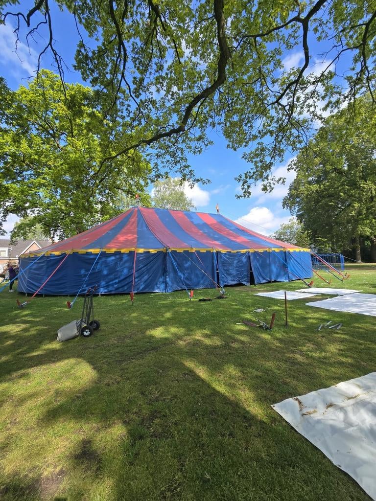 Prachtige nostalgische Circustent, circus tent rond en ovaal, Ophalen, 8 meter of meer