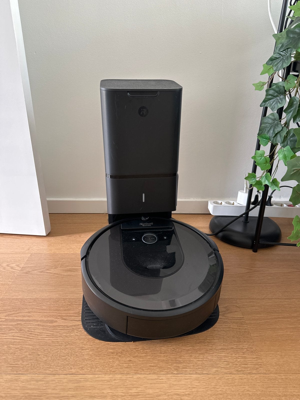 iRobot Roomba i7+ Robotstofzuiger met zelflegende basis, Witgoed en Apparatuur, IRobot, Automatisch legen, Ophalen of Verzenden