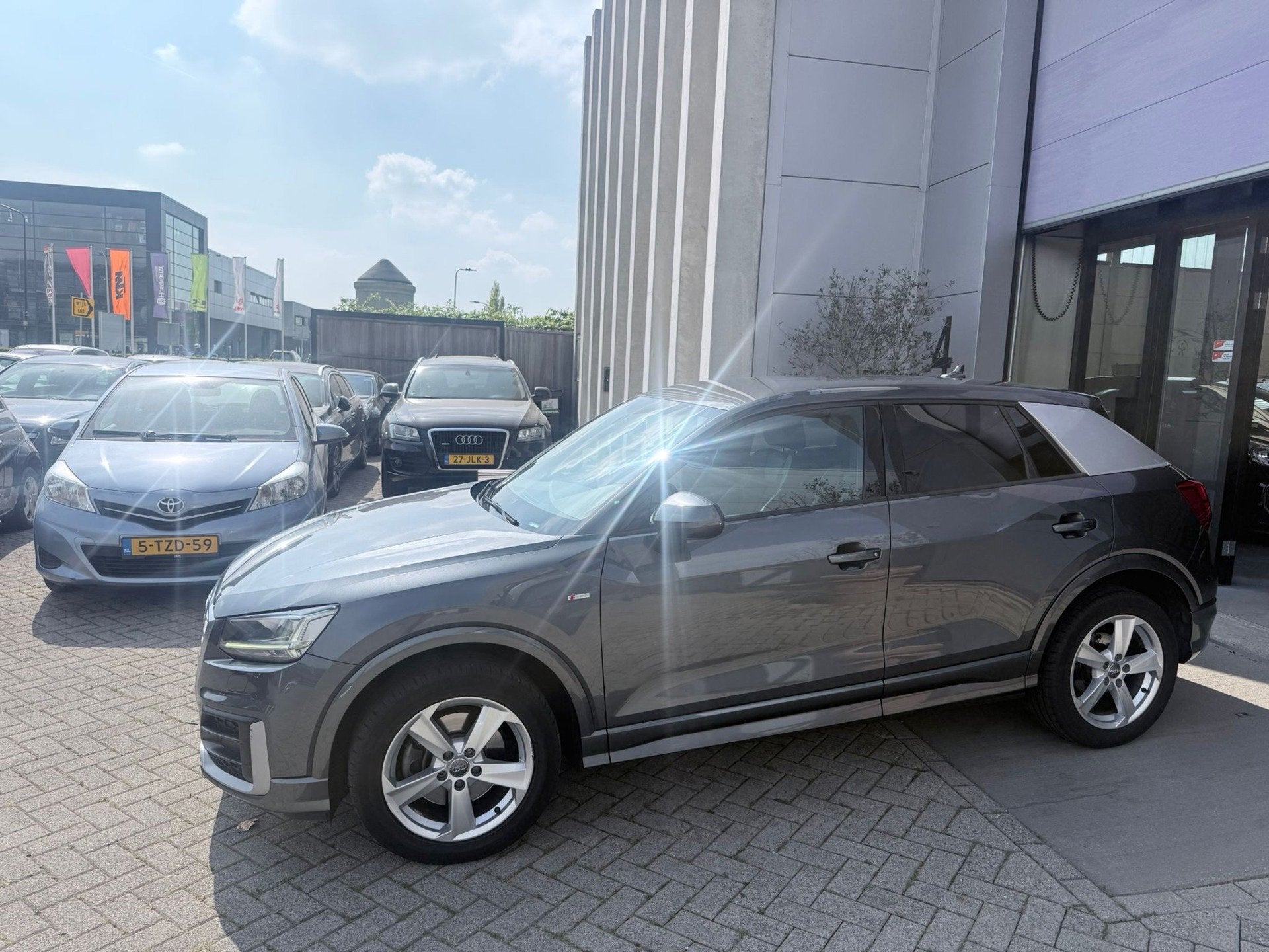 Audi Q2 1.0 TFSI S-Line Automaat! NETTE AUTO! NAP! INRUIL MO, Gebruikt, Origineel Nederlands, Bedrijf, 650 kg